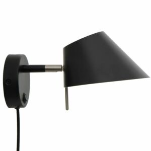 Černá matná kovová nástěnná lampa